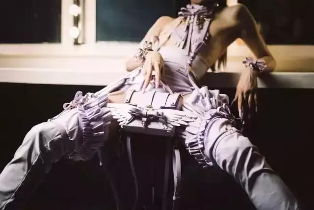 杨幂高圆圆周冬雨,杨幂高圆圆时装