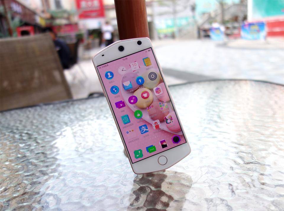 一个男生用美图手机是怎样的体验?