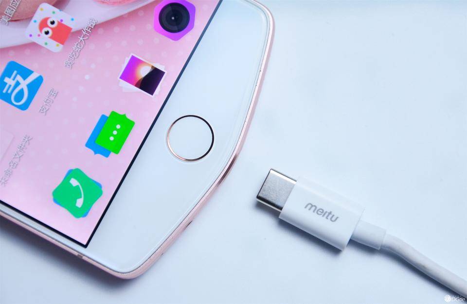 一个男生用美图手机是怎样的体验?