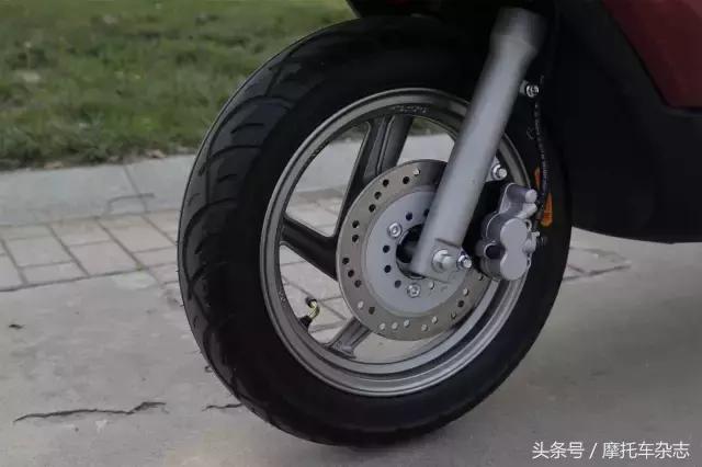 力帆花语125质量如何,没有花里胡哨的功能的轿车