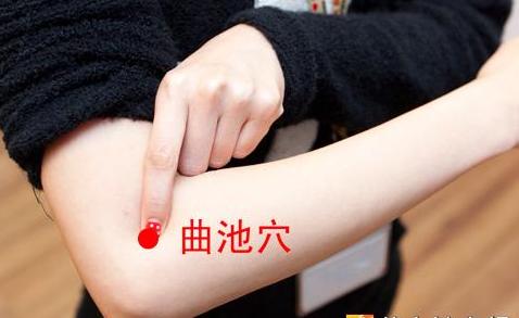 皮肤病久治不愈？教你不花一分钱治疗皮肤瘙痒，在家就可以做