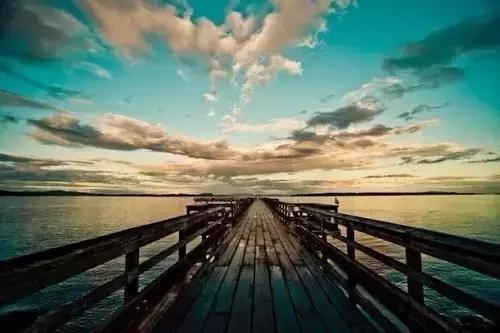 对宫星座适合做伴侣吗,双子的对宫星座