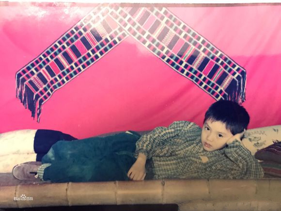 跑男第五季鹿晗关晓彤,跑男第五季鹿晗陈赫贾玲撕名牌