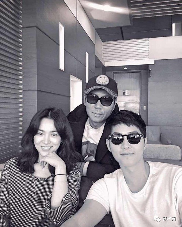 宋仲基宋慧乔白天揽腰秀甜蜜,宋仲基宋慧乔甜蜜太阳后裔