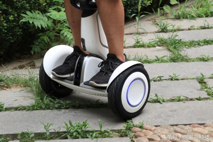 小米九号平衡车plus对比燃动版,小米九号平衡车和九号平衡车区别