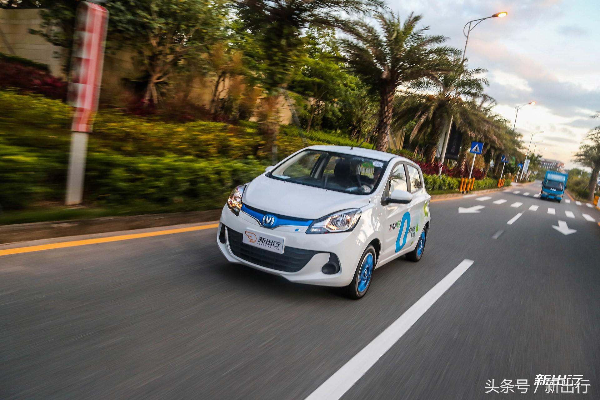 长安奔奔ev最便宜的四座电动车,长安奔奔ev测评续航400公里