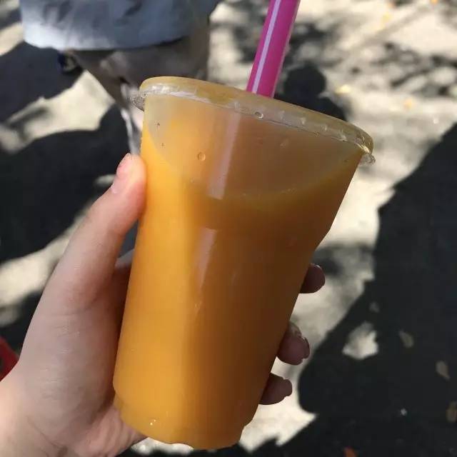 小奋青和小胖妹蜜月旅行普吉岛-美食购物篇终极