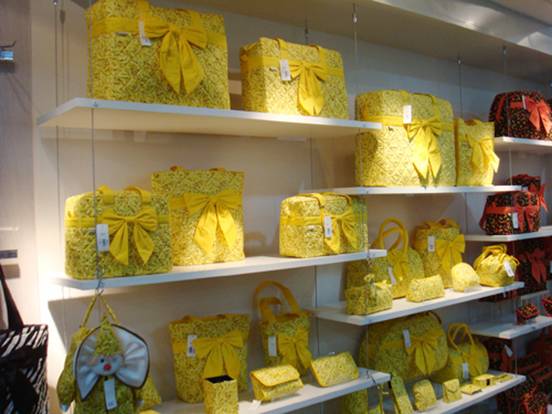 泰国购物攻略丨刷我滴卡！平价又好用的泰国小物，必买清单在此！