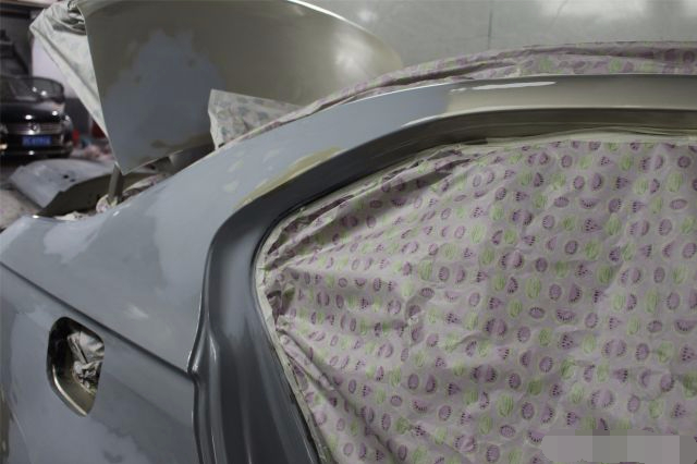 车子撞坏了4s店怎么处理,揭秘事故车在4s店维修