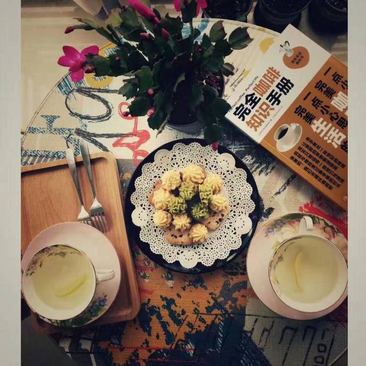 冒险暗访大武汉的“狗粮”制造地，一个小时后我居然也沦陷了！