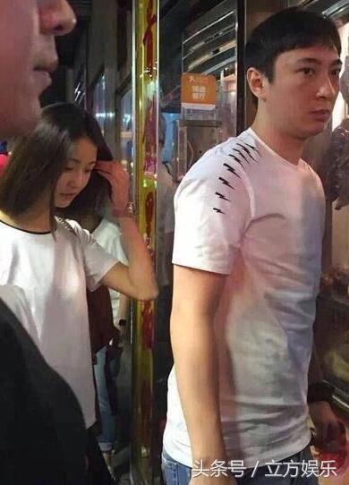 王思聪豆得儿牵手散步,王思聪与豆得儿分开了没有