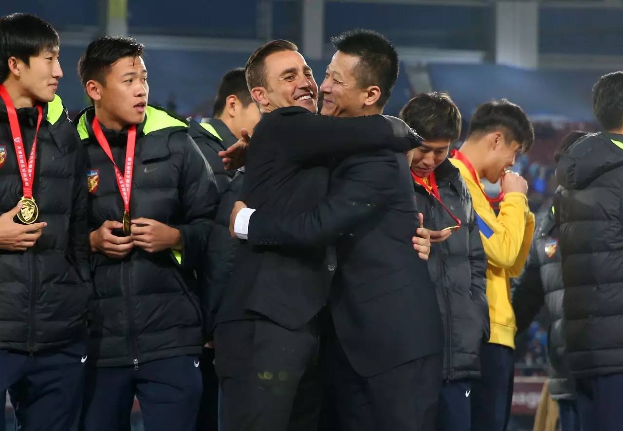 卡纳瓦罗最重要的还是必胜的决心,卡纳瓦罗带领球队重新找回自信