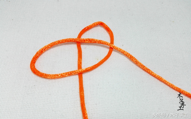 木子手工红绳手链,木子手工编织红绳慢动作