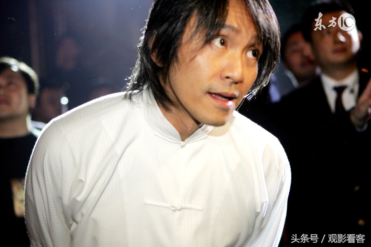 93年采访周星驰完整,周星驰在采访时哭了全集