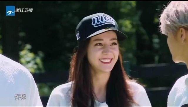 跑男鹿晗紧急撤回一个笑脸,跑男鹿晗第几季离开