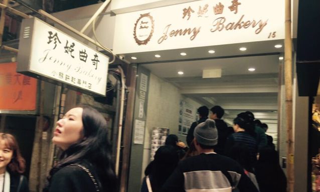 不到10平的小熊饼干店，如何做到年入超2000万？