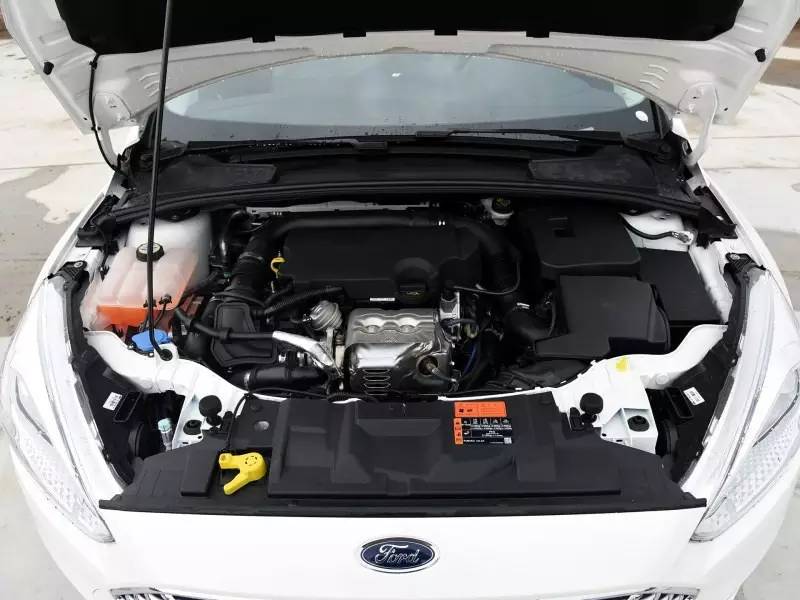 试驾1.5T福克斯,全新福克斯小钢炮