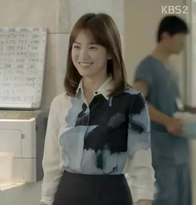 看《太阳的后裔》宋仲基、宋慧乔组宋宋CP撩到你HP见底！