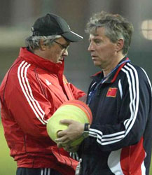 世预赛国足出局,世预赛国足意外落选球员