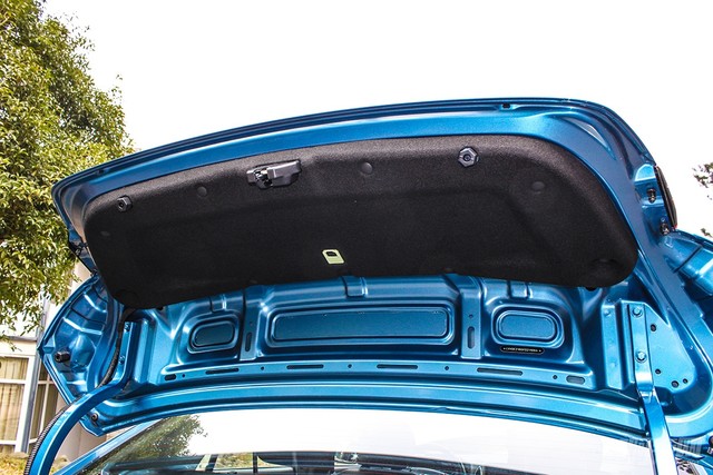 雪佛兰赛欧和奇瑞艾瑞泽5,艾瑞泽5有多值得入手