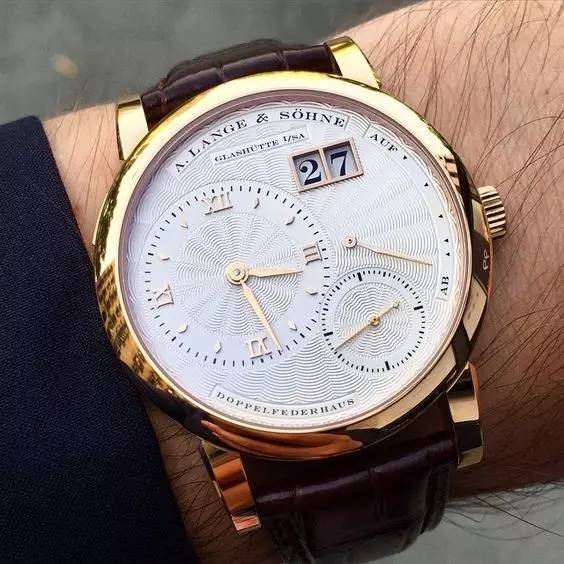 德表和瑞士表推荐,你喜欢德国表还是瑞士表土味情话