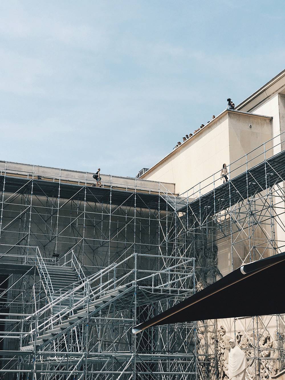 2018巴黎时装周男装视频,巴黎时装周2024完整版男装