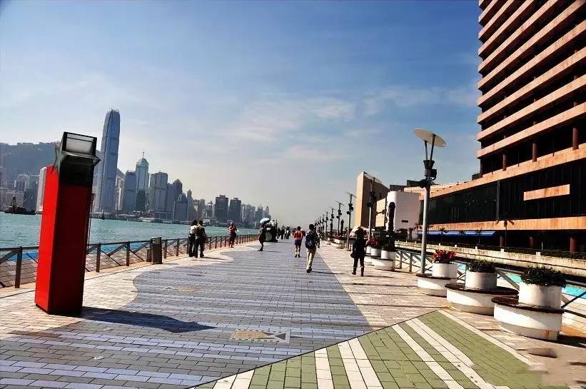 寻找隐藏在旅游胜地的文化绿洲丨香港书店地图