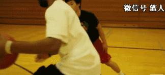 每天一个小技巧运球,每天一招背后运球过人