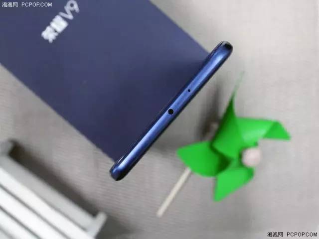 荣耀v详细评测体验,荣耀v优缺点测评