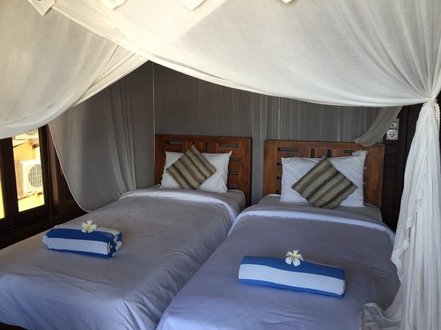 巴厘岛雨季旅游攻略图,巴厘岛的蓝梦岛值得去吗