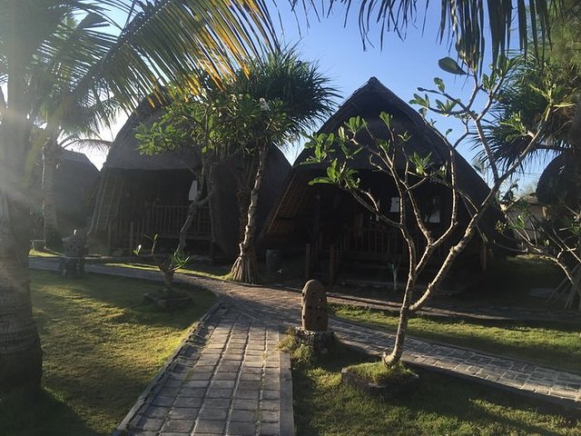 巴厘岛雨季旅游攻略图,巴厘岛的蓝梦岛值得去吗