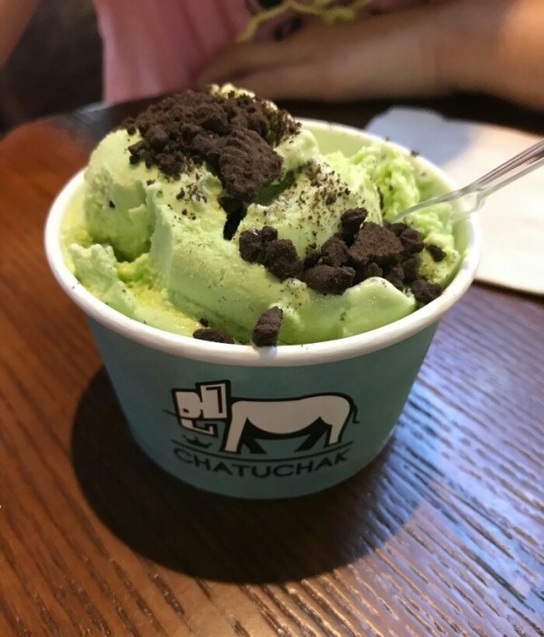 这么热的天你还不来吃冰淇淋吗,天气这么热还不来个清爽的冰淇淋