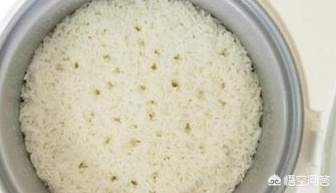 蒸汽锅为什么往外冒水,焖米饭的锅焖出来夹生是怎么回事