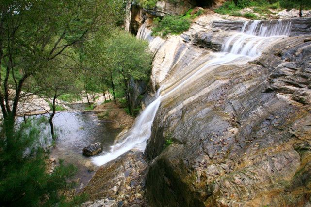 河北省宝贝最多的县城,有一个宝贝差点被日寇偷走,现有座神山叫猪山