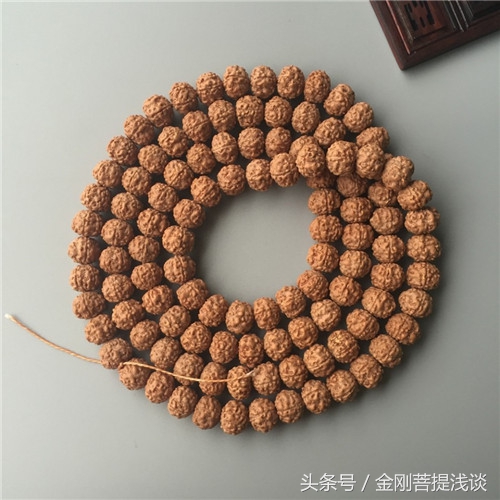 小金刚菩提子开裂了怎么办,金刚菩提手串开裂正常吗