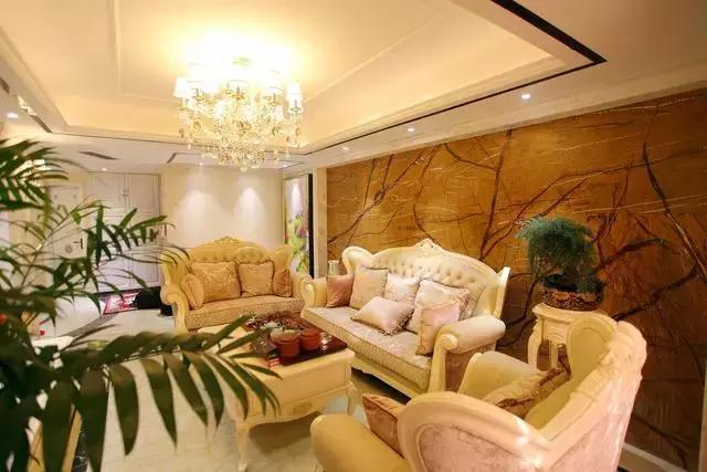 欧式水晶吊灯奢华大气,欧式吊灯搭配现代简约轻奢全屋