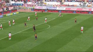 足球绝代双骄之——梅西——球门颤抖吧！