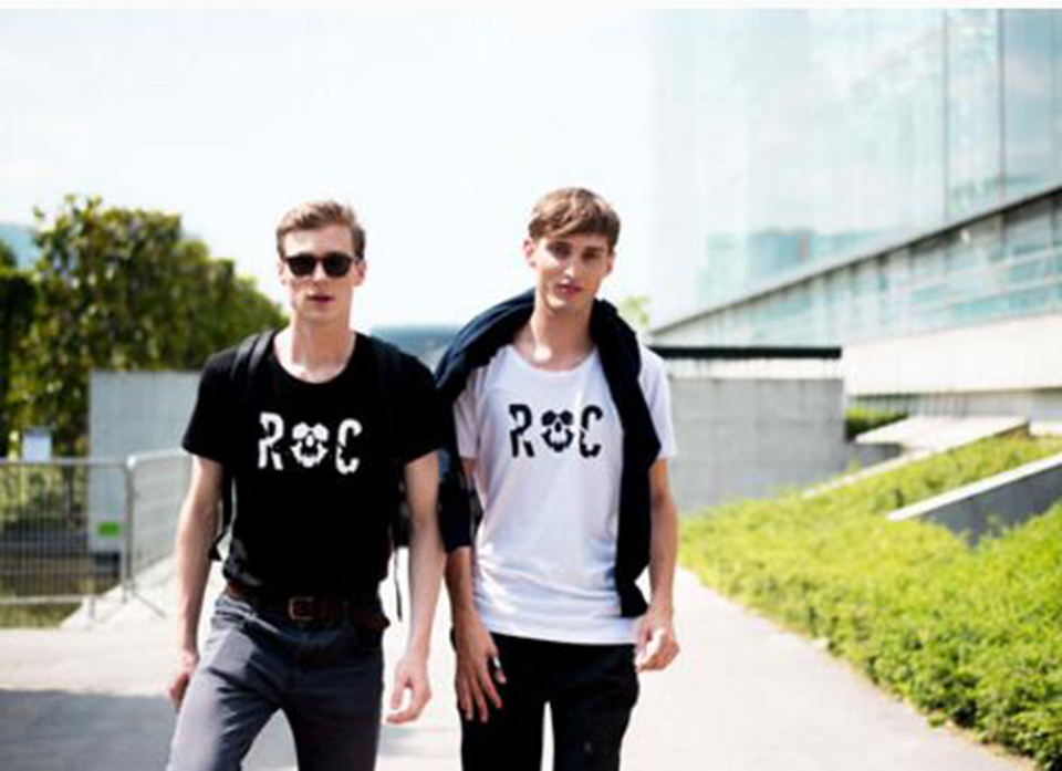 潮牌双肩包好看,潮牌双肩包时尚潮流图片