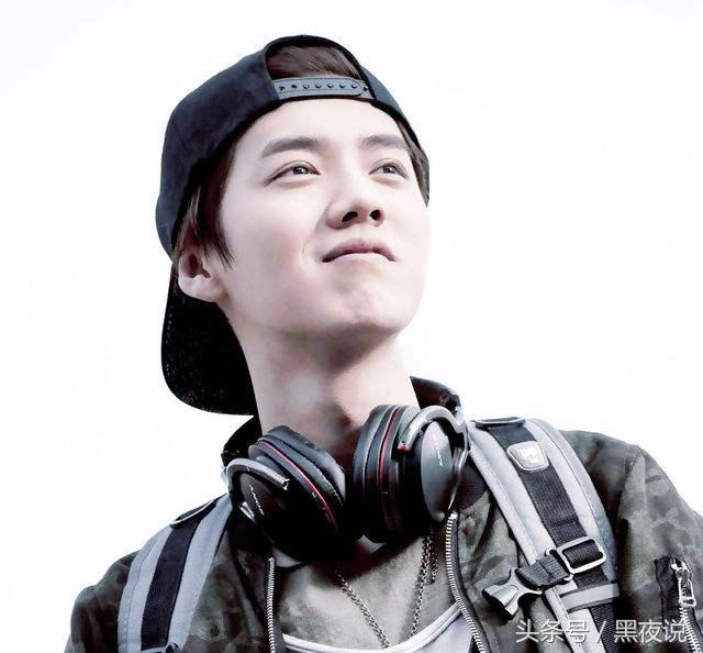 鹿晗父母身份揭秘,鹿晗的父母是海军还是什么军人