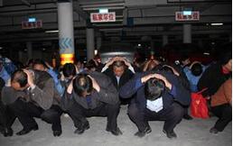 中国选手被摔伤,体坛悲剧32岁奥运冠军身亡