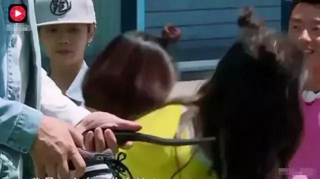 鹿晗和热巴道歉了吗,鹿晗对热巴和乔欣态度