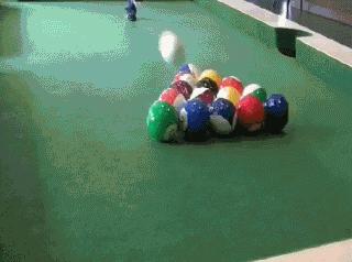 用足球可以玩什么游戏,用足球当台球打