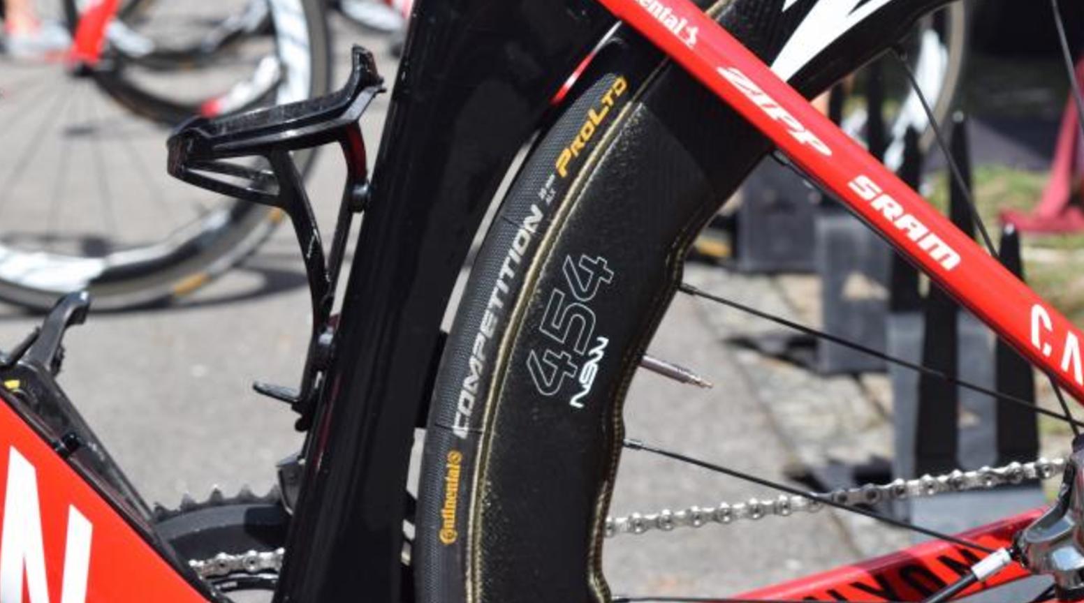 环法名车｜揭秘托尼马丁的CanyonAeroadCFSLX“红色喀秋莎”