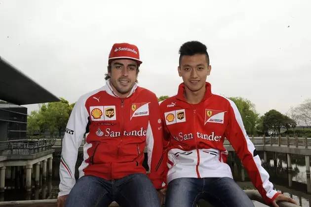 不惧欧美高手“围剿”，这位来自中国的18岁大男孩，刮起一阵阵中国旋风