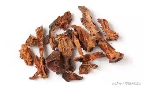 海棠落琼眸的出处,海棠落琼眸解析