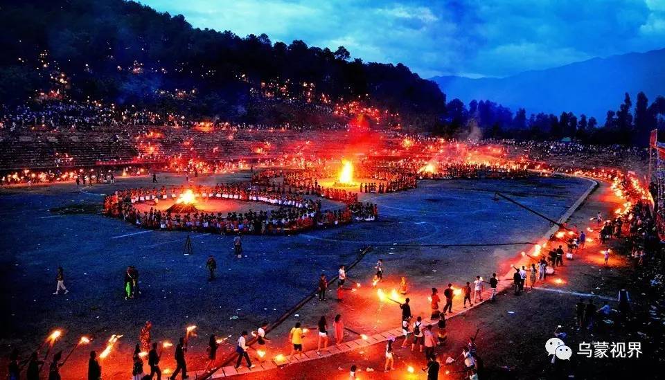 2017，火把节快乐！又是一个把你双眼点燃的七月