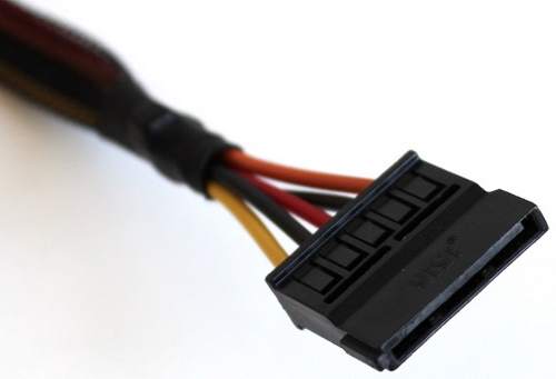 台式电脑电源应该怎么挑选，带你了解你所不知的电源大学问