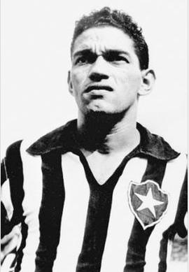 足球明星谁有独狼称号,世界足球巨星外号大全