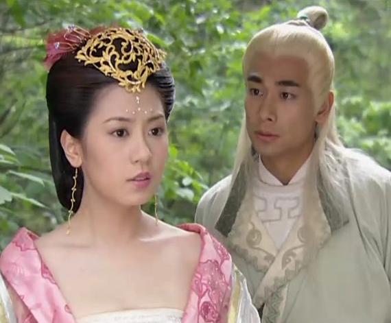 贾静雯至尊红颜是哪年的,至尊红颜贾静雯火吗