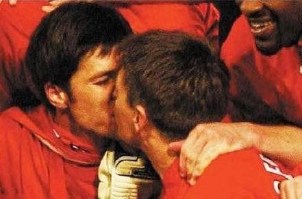 那些让解说尖叫的进球,足球场上那些令人激动的瞬间